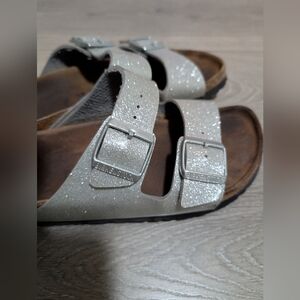 Birkenstock Arizona Glitter Dust Silver Buckle Sandals•Size 38 (US 7.5)